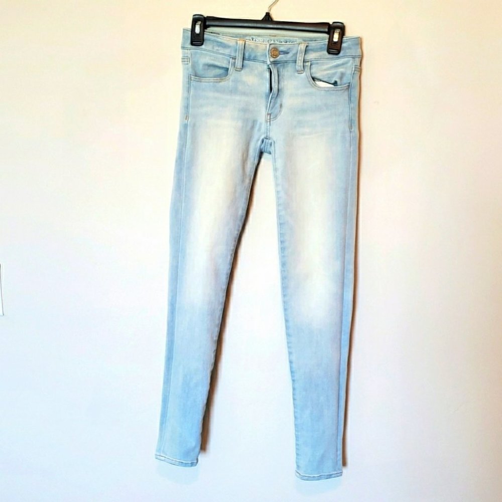 American Eagle 360° Stretch Skinny Denim